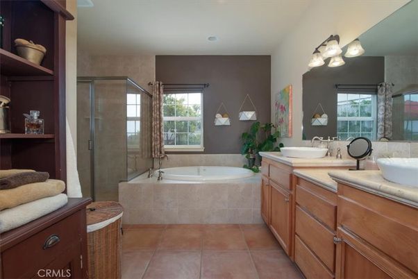 Bathroom, Dual Sink Vanities, Glass Shower, Interior
