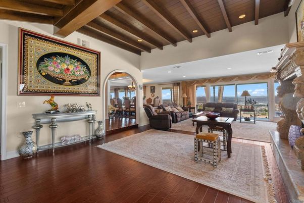Interior, Living room, Recessed Lighting, Wooden Beams, Wooden Ceilings, Wood Texture Flooring