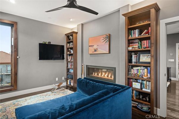 Fireplace, Interior, Recessed Lighting, Wood Texture Flooring