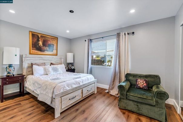 Bedroom, Interior, Recessed Lighting, Wood Texture Flooring