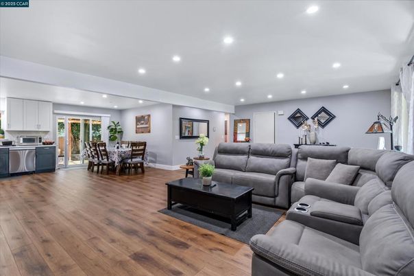 Dining room, Interior, Kitchen, Living room, Recessed Lighting, Wood Texture Flooring