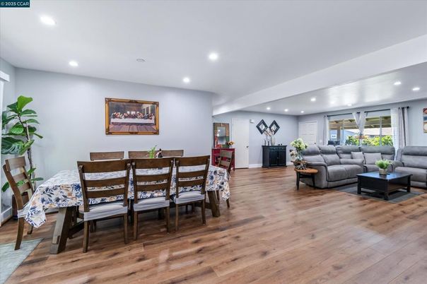 Dining room, Interior, Living room, Recessed Lighting, Wood Texture Flooring