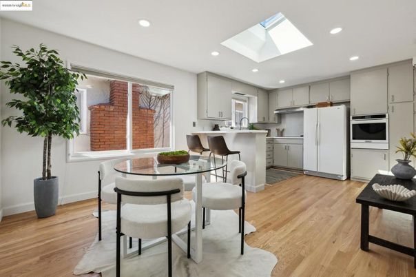 Dining room, Interior, Kitchen, Recessed Lighting, Stainless Steel Appliances, Wood Texture Flooring