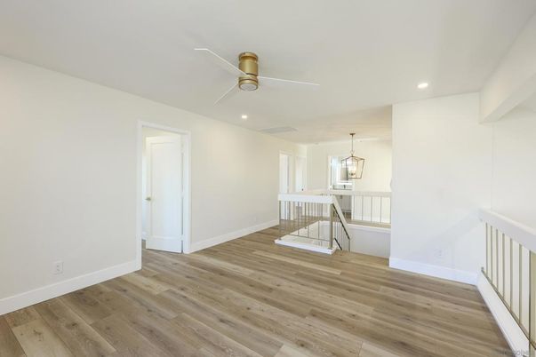 Empty room, Interior, Pendant Lights, Recessed Lighting, Wood Texture Flooring