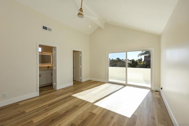 Bathroom, Empty room, Interior, Recessed Lighting, Wood Texture Flooring