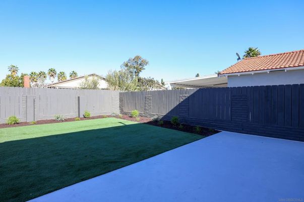 Backyard, Exterior