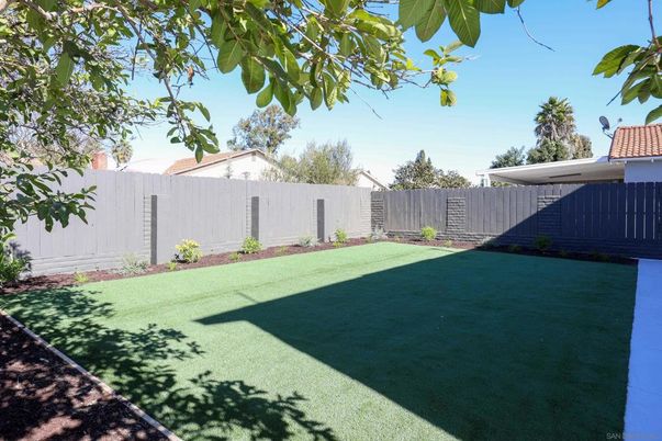 Backyard, Exterior