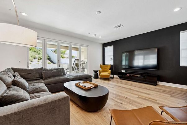 Interior, Living room, Recessed Lighting, Wood Texture Flooring