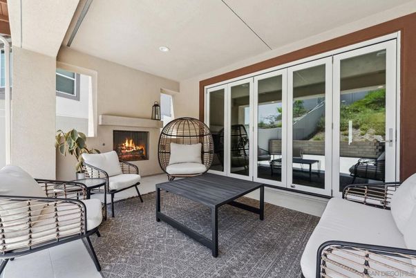 Fireplace, Interior, Living room, Recessed Lighting