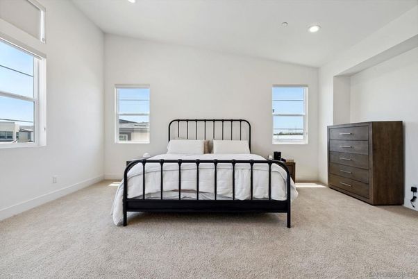 Bedroom, Interior, Recessed Lighting