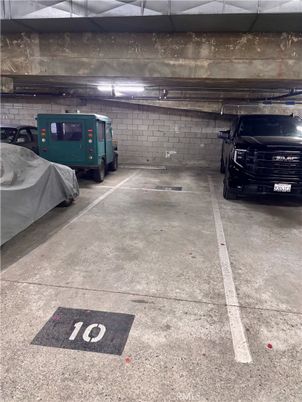 Garage, Interior, Stone Walls