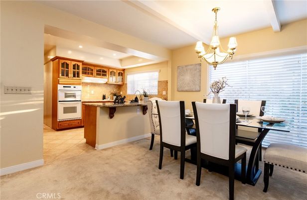Chandelier, Dining room, Interior, Kitchen, Recessed Lighting