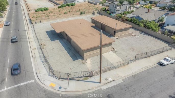 Exterior, Drone