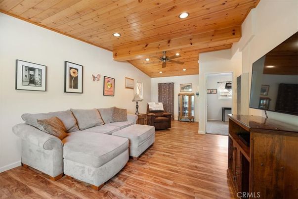 Interior, Living room, Recessed Lighting, Wooden Beams, Wooden Ceilings, Wood Texture Flooring