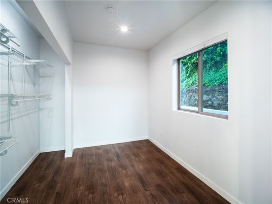 Empty room, Interior, Recessed Lighting, Walk-in Closets, Wood Texture Flooring
