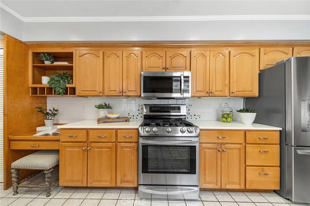 Interior, Kitchen, Stainless Steel Appliances