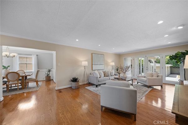 Dining room, Interior, Living room, Recessed Lighting, Wood Texture Flooring
