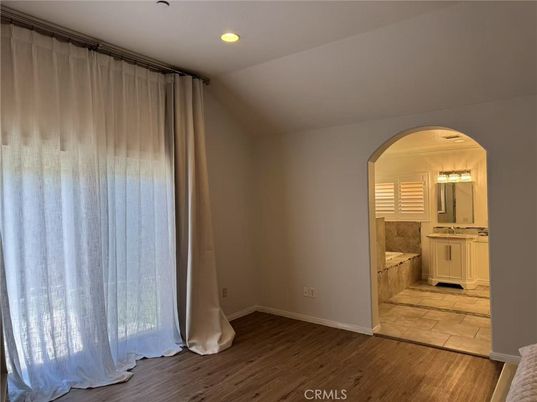 Bathroom, Interior, Recessed Lighting, Wood Texture Flooring