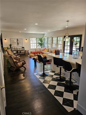 Interior, Living room, Pendant Lights, Recessed Lighting, Wood Texture Flooring