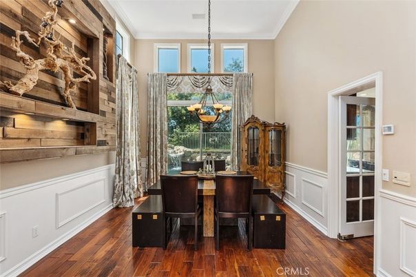 Chandelier, Dining room, Interior, Pendant Lights, Wood Texture Flooring