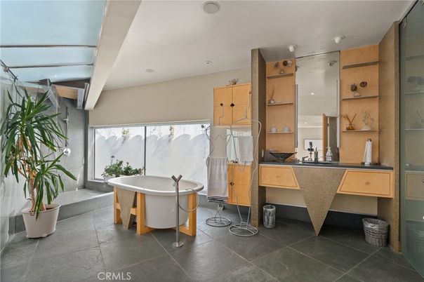 Bathroom, Free Standing Baths, Interior, Recessed Lighting