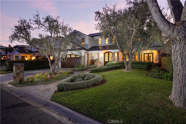 Backyard, Exterior, Facade, Mediterranean