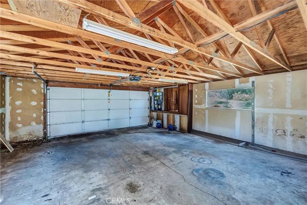 Garage, Interior, Wooden Beams, Wooden Ceilings