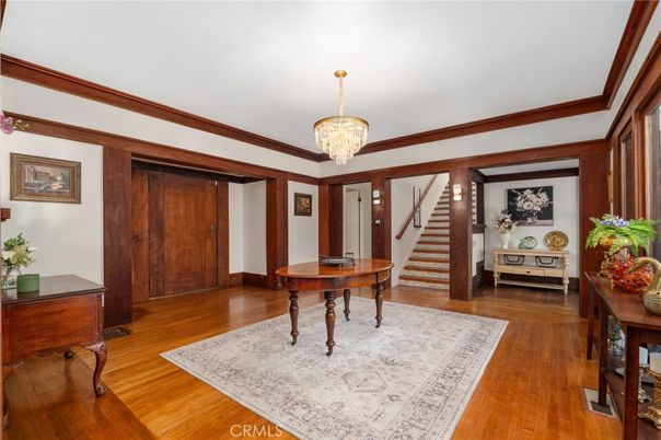 Chandelier, Interior, Wood Texture Flooring