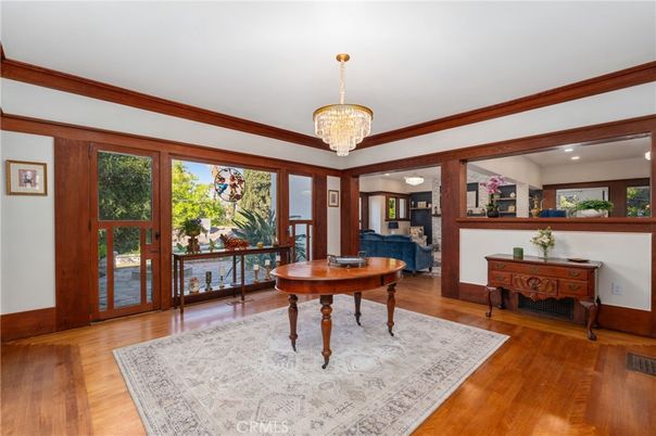 Chandelier, Fireplace, Interior, Recessed Lighting, Wood Texture Flooring