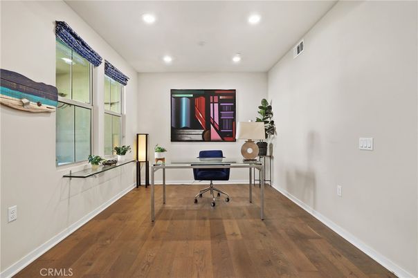 Home Office, Interior, Recessed Lighting, Wood Texture Flooring