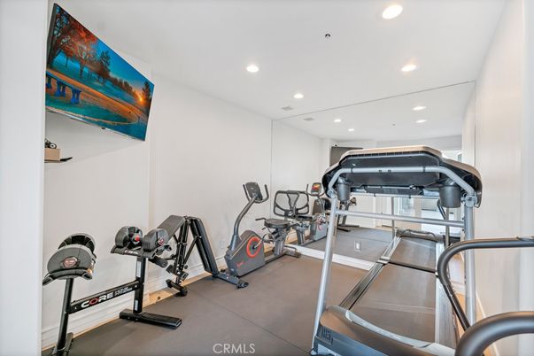Fitness Equipment, Interior, Recessed Lighting