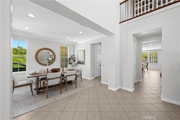 Dining room, Interior, Recessed Lighting