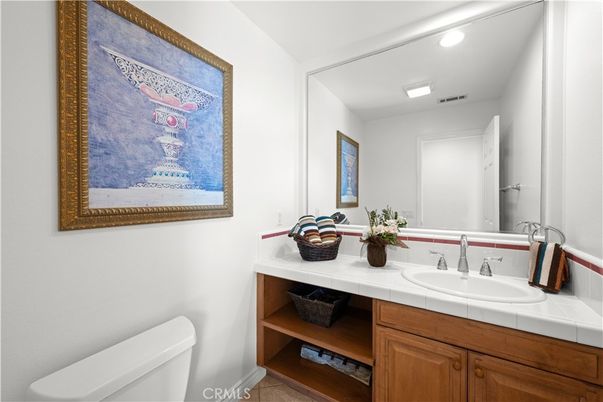 Bathroom, Interior, Recessed Lighting, Tile Countertops