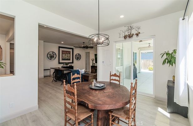 Dining room, Interior, Pendant Lights, Recessed Lighting, Water, Wood Texture Flooring