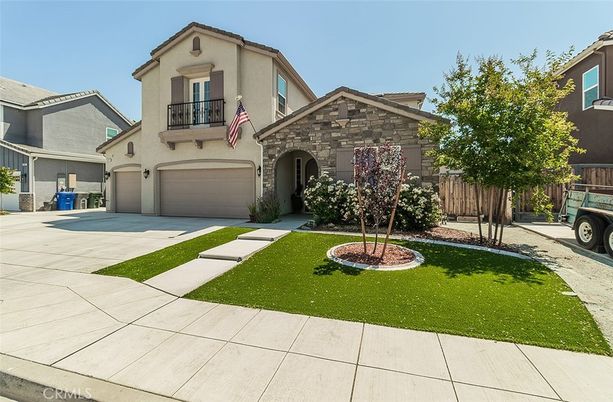Attached, Backyard, Exterior, Facade, Mediterranean