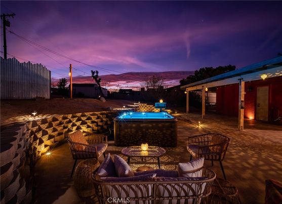 Exterior, Hot Tub, Pool