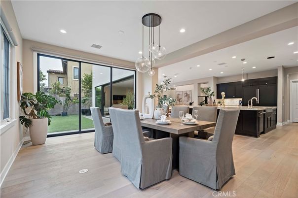 Dining room, Interior, Kitchen, Pendant Lights, Recessed Lighting, Wood Texture Flooring