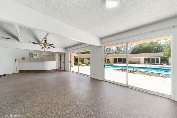 Empty room, Interior, Pool