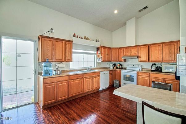 Interior, Kitchen, Recessed Lighting, Wood Texture Flooring