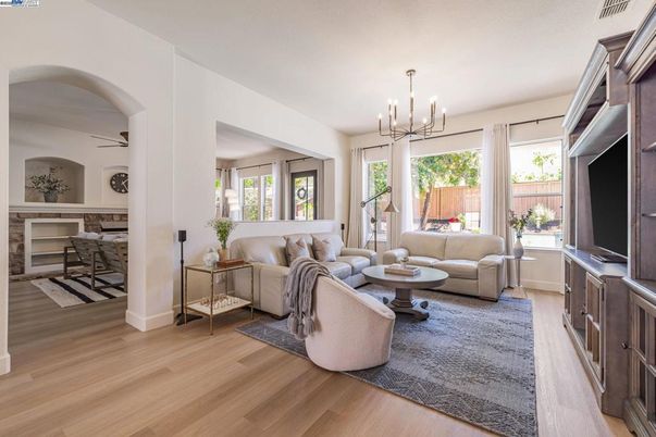 Chandelier, Fireplace, Interior, Living room, Pendant Lights, Wood Texture Flooring