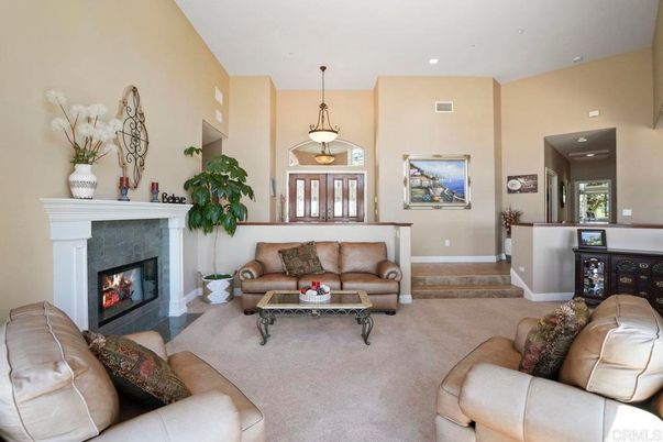 Fireplace, Interior, Living room, Pendant Lights, Recessed Lighting