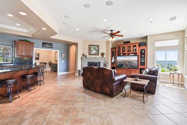 Fireplace, Interior, Living room, Recessed Lighting