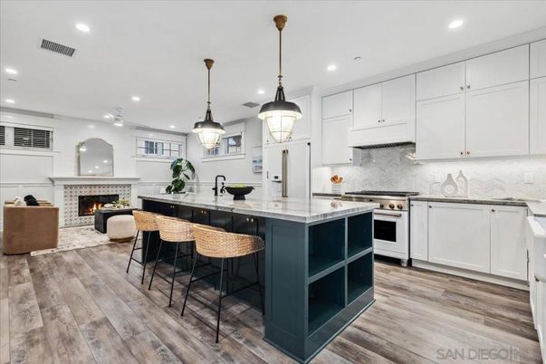Fireplace, Interior, Kitchen, Pendant Lights, Recessed Lighting, Stainless Steel Appliances, Wood Texture Flooring