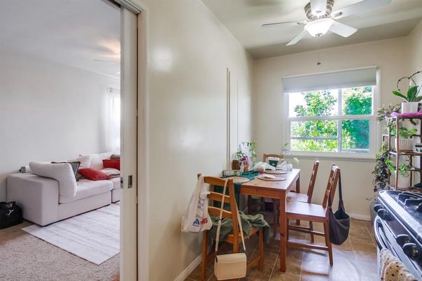 Dining room, Interior