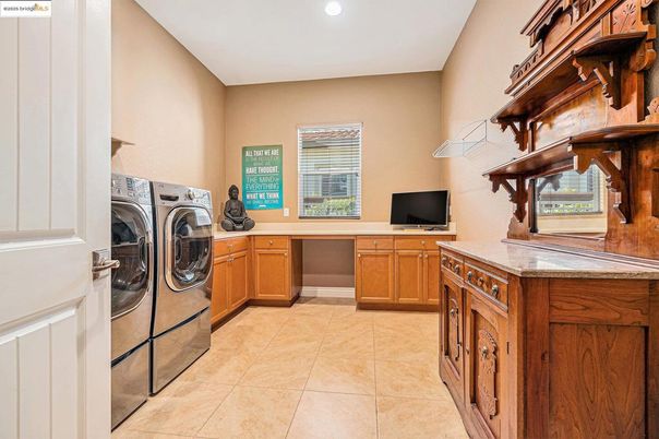Interior, Recessed Lighting, Washer