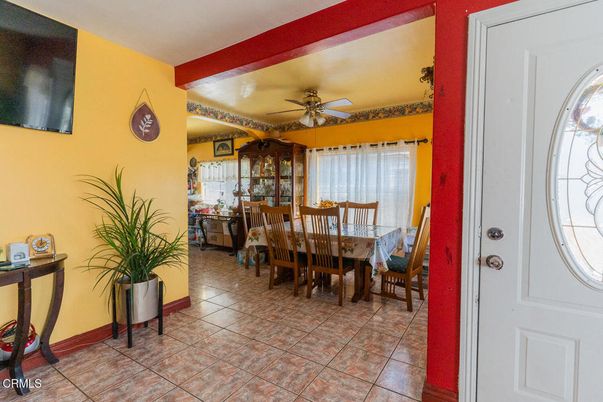 Dining room, Interior