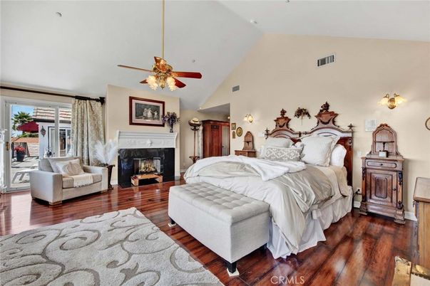 Bedroom, Fireplace, Interior, Wood Texture Flooring