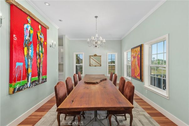 Chandelier, Dining room, Interior, Recessed Lighting, Wood Texture Flooring