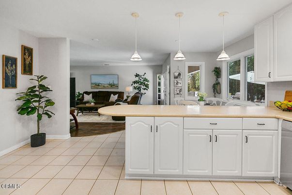 Dining room, Interior, Kitchen, Living room, Pendant Lights, Wood Texture Flooring