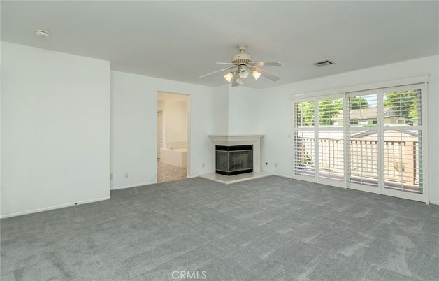 Empty room, Fireplace, Interior